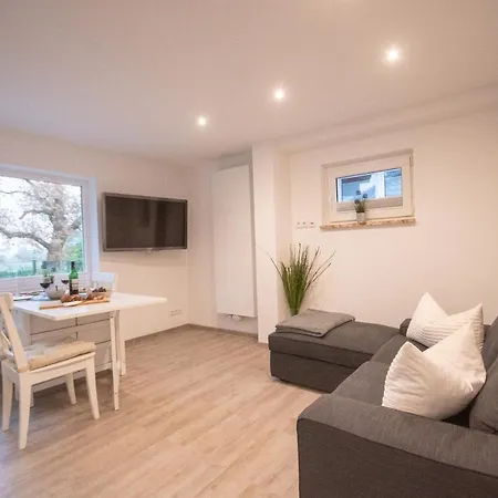 Holiday home Wg 8 - Modern Ausgestattetes Ferienhaus Mit Garten Fur 2 Personen Cuxhaven
